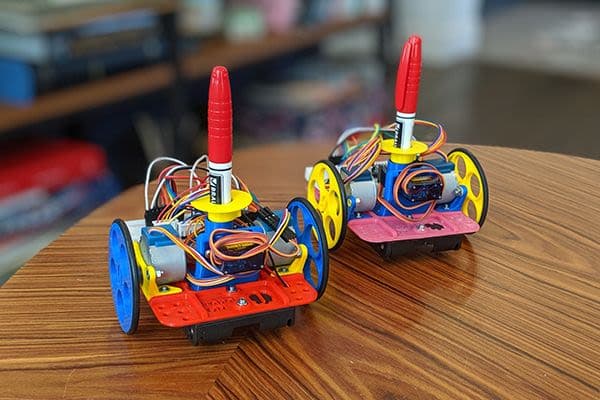 Школа робототехники Robot-On.ru Школа робототехники Robot-On.ru